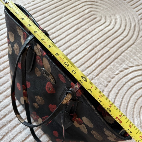 Coach Abstract Floral Taxi Tote - Picture 9 of 14